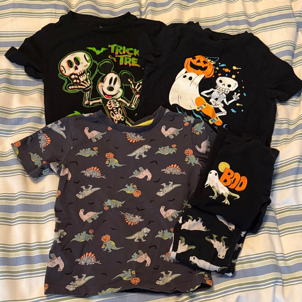 Boys Halloween bundle (size 4/5)